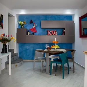 Xenia 3*, Palermo Italy